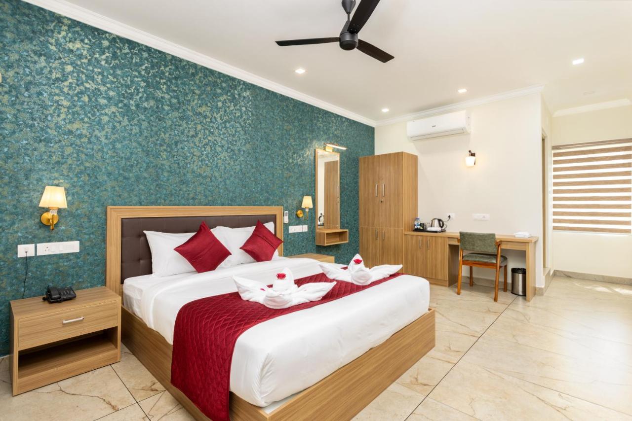 Esaa Airport Hotel Kochi Luaran gambar