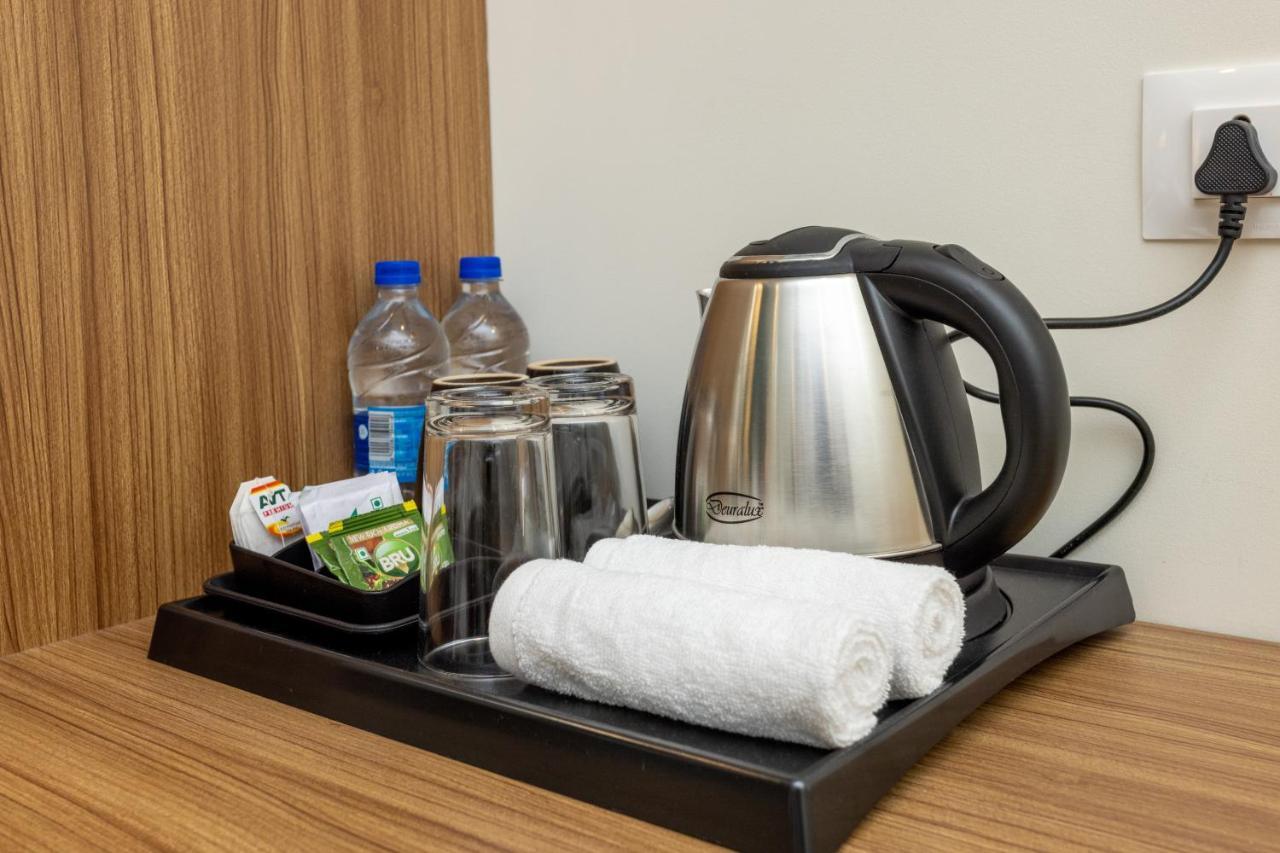 Esaa Airport Hotel Kochi Luaran gambar