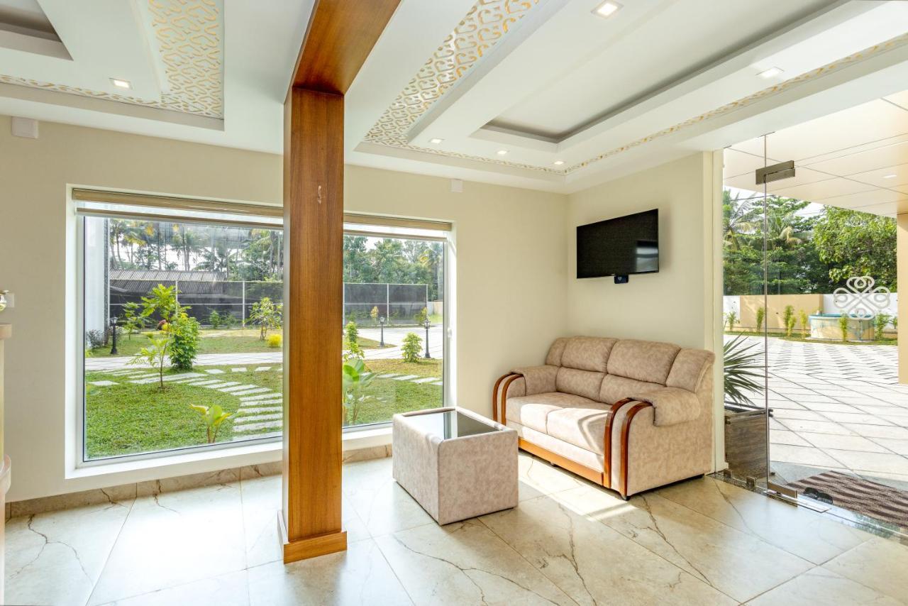 Esaa Airport Hotel Kochi Luaran gambar
